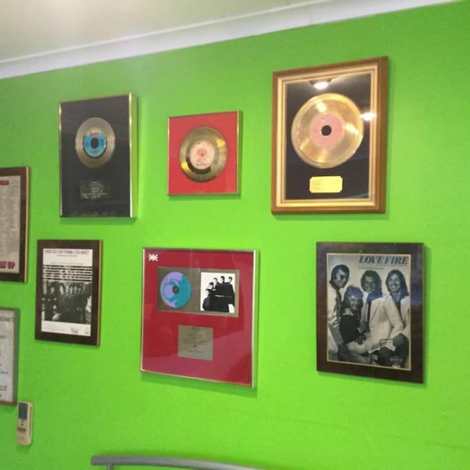 The Studio, Ascot Winkfield 外观 照片